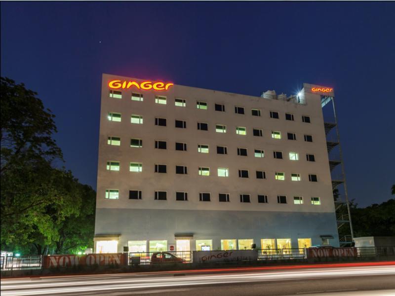 Red Fox Hotel, Chandīgarh Exterior foto